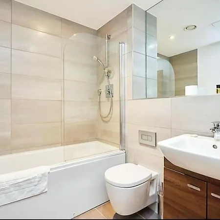Modern 2-Bedroom Kingsize Apartment City Centre Birmingham Exterior photo