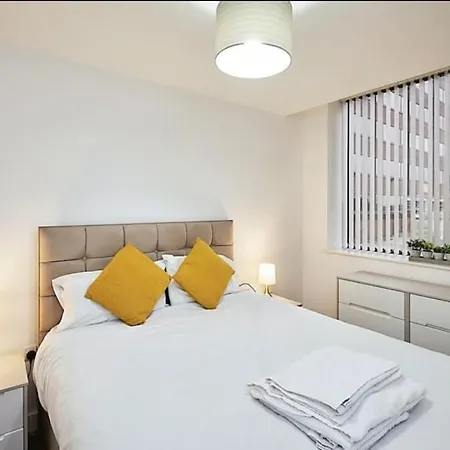 Modern 2-Bedroom Kingsize Apartment City Centre Birmingham Exterior photo