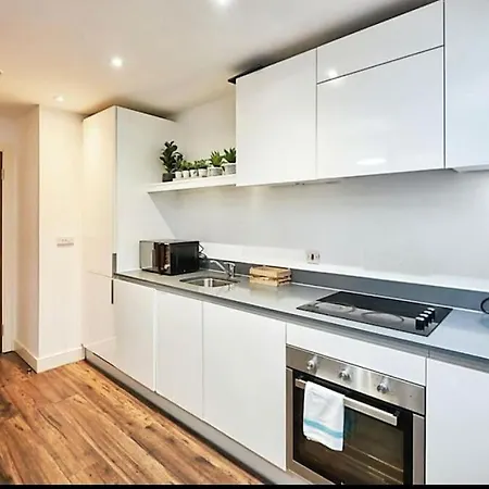 Modern 2-Bedroom Kingsize Apartment City Centre Birmingham Exterior photo